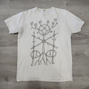 Myrkur Dronning Ellisiv tee in natural white